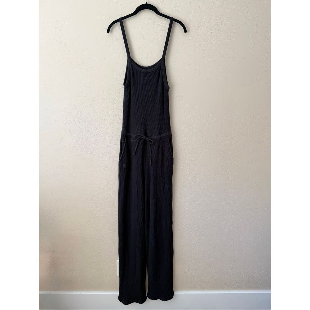 SET Active Jumpsuit - Picture 3 of 10